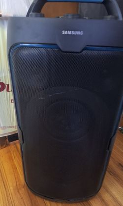 Samsung - MX-ST50F/ZA Sound Tower 240W Portable Party Speaker with Built In Battery - Black