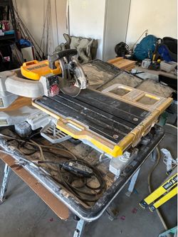 Dewalt D36000 tile saw
