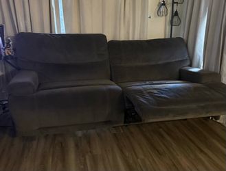 Free Recliner couches