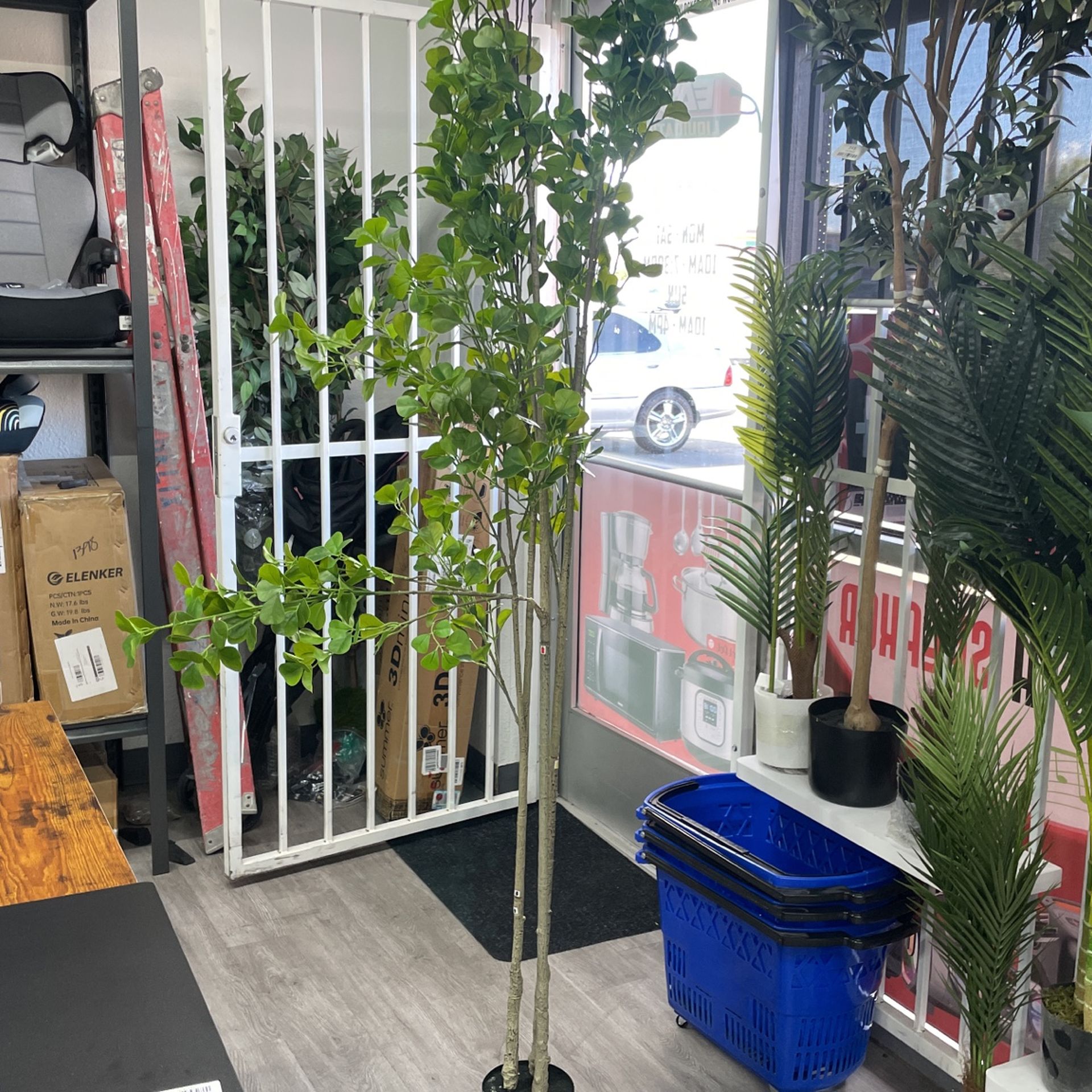 keeplush Tree 7 Feet