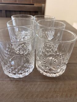 6 Whiskey glasses