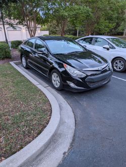 2013 Hyundai Sonata Hybrid