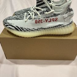 Adidas Yeezy Boost 350 V2