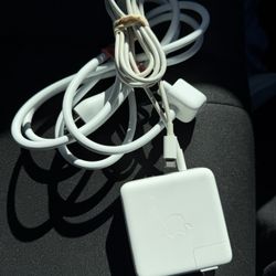Genuine 61w USB-C Laptop Apple Charger W/ Extension 