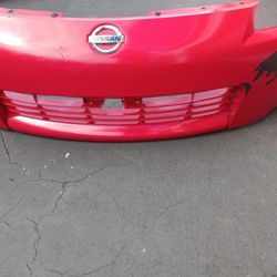 2003-2006 Nissan 350Z Front Bumper With All The Accessories. 