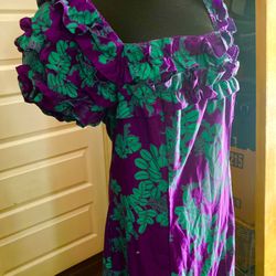 Beautiful Hawaiian  Muumuu,  Sz M