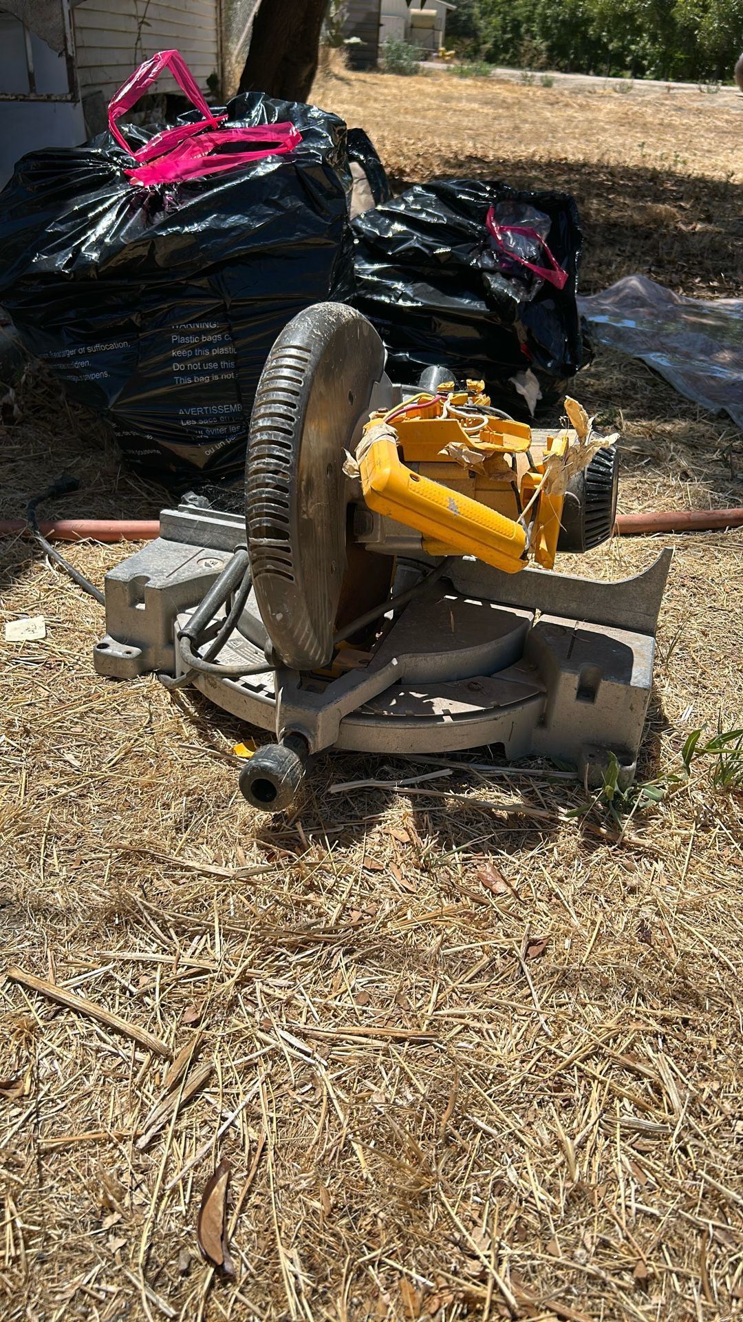 Saw