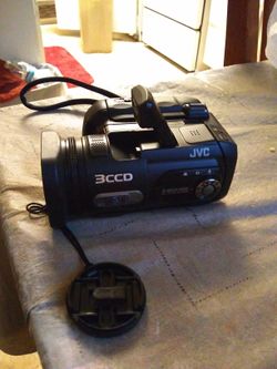 Jvc 3ccd 5 mega pixel recording camera