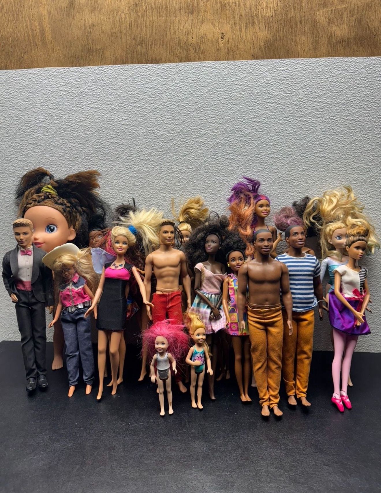 Barbie Doll Vintage Lot Of 29