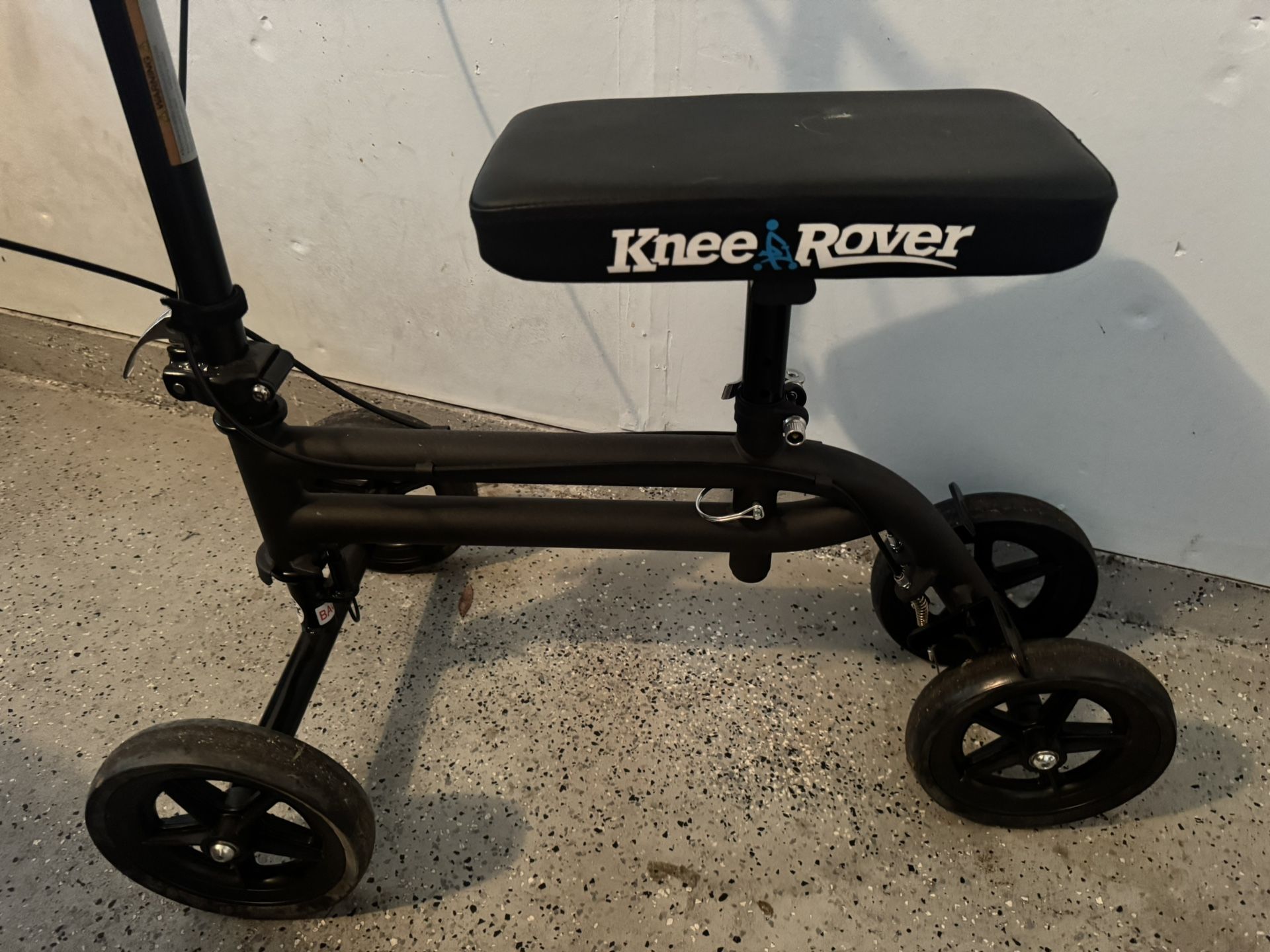Knee Scooter 