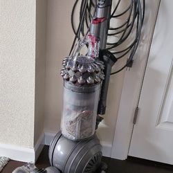 Dyson Cinetic Big Ball Animal + Allergy