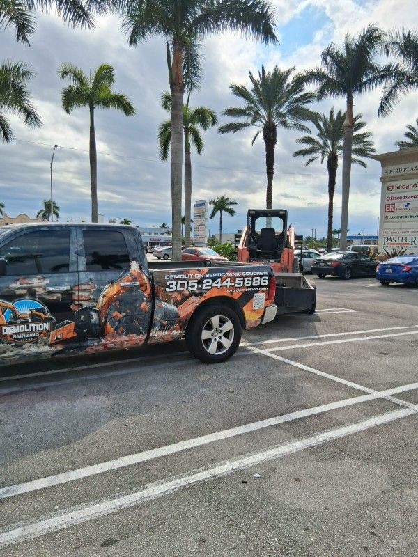 Bobcat Excavadora Volteo