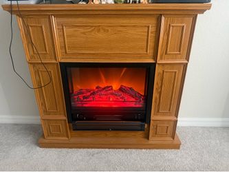 LGHM 40” Electric Fireplace with Mantel, Free Standing Fireplace Heater