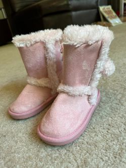 Toddler Girls Pink Fluffy Boots Size 10 by Children's Place