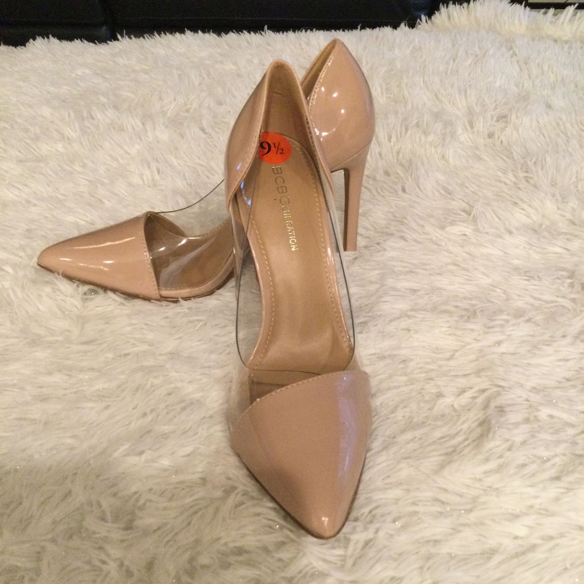 BCBG Women ‘s Shoes.   Size 9.5.  Beige And Clear.  