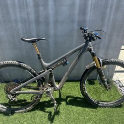 2021 Yeti SB 130 T2 Carbon AXS Factory