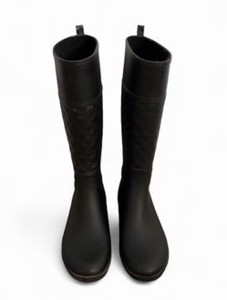 Plastic knee high boots w sz 10 (UTC area)