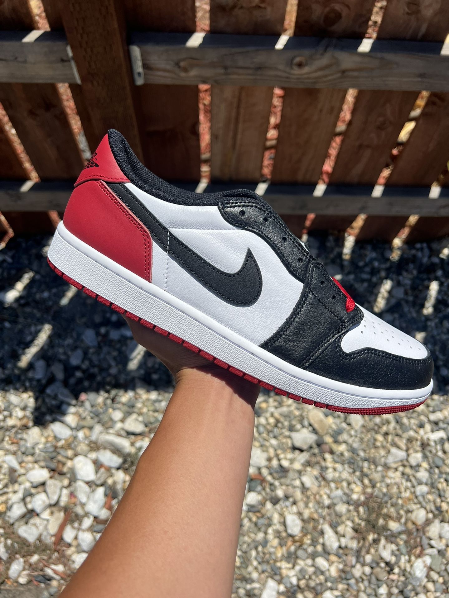 Jordan 1 Low Black Toe (Size 7.5, 11, 11.5)