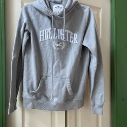 Ladies Hollister Hoodie