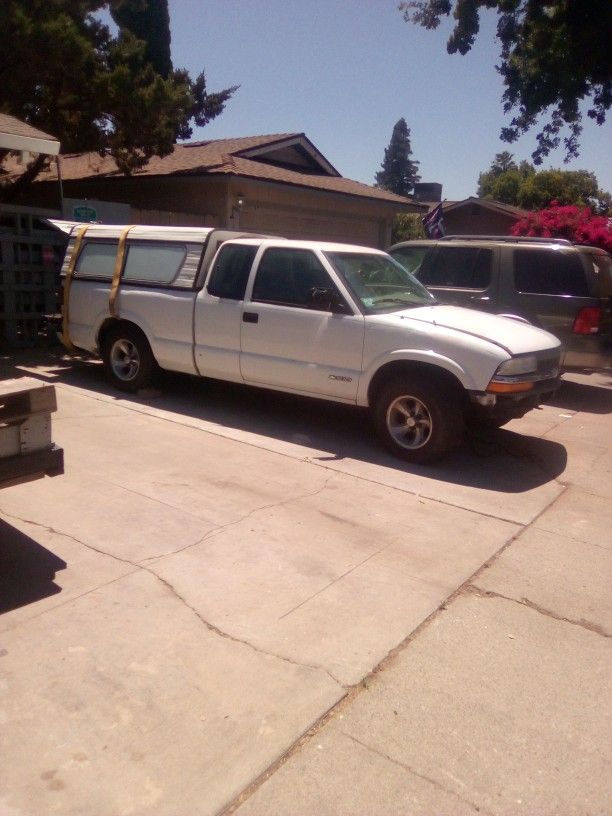 1999 Chevrolet S-10