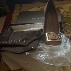 Gucci Suede  Shoe 9half 