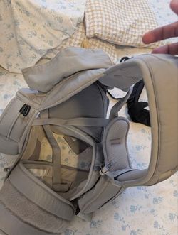 FRUITEAM 6-in-1 Baby Carrier with Hip Seat (Gray/Beige)