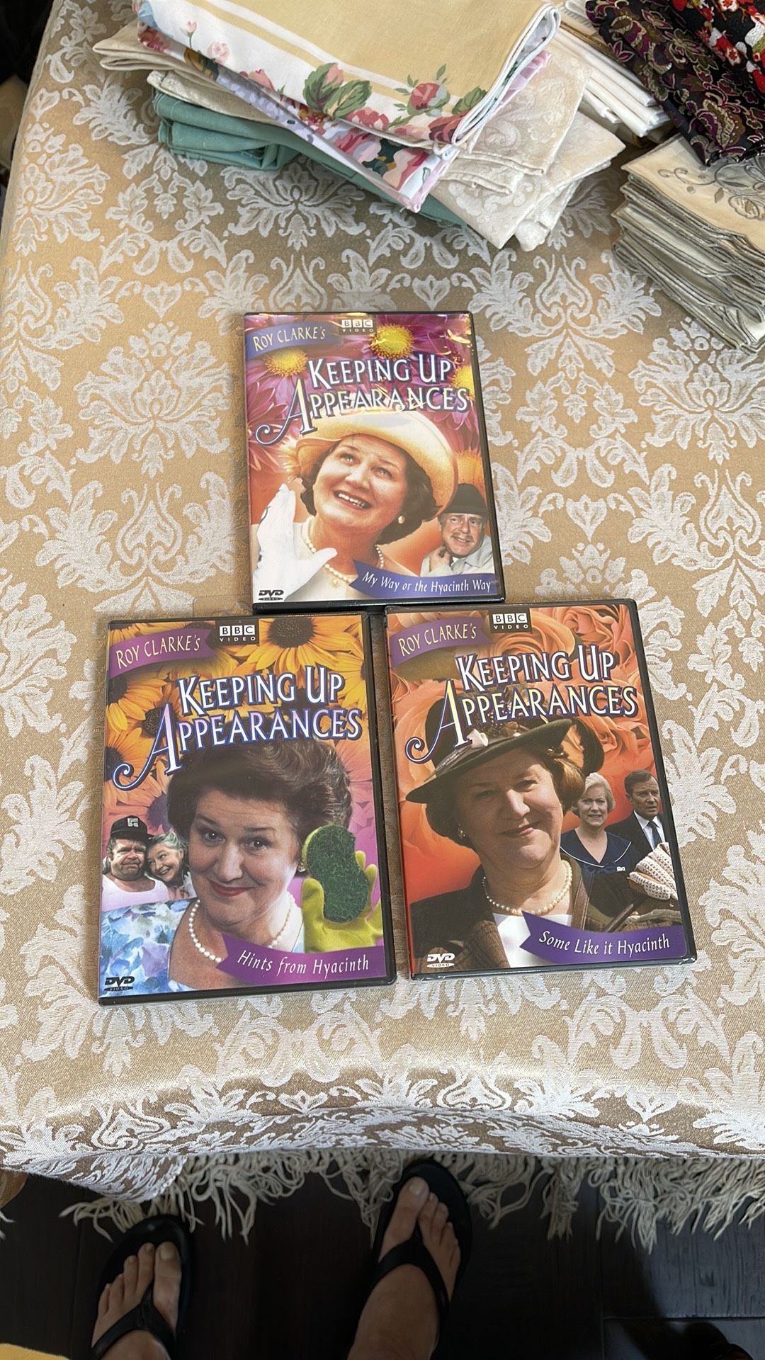 “Keeping Up Appearances” 90s British Humor