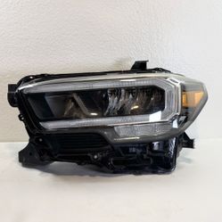 2020 - 2023 TOYOTA TACOMA LH DRIVER SIDE HEADLIGHT OEM
