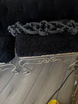 2 stackable stools beautiful