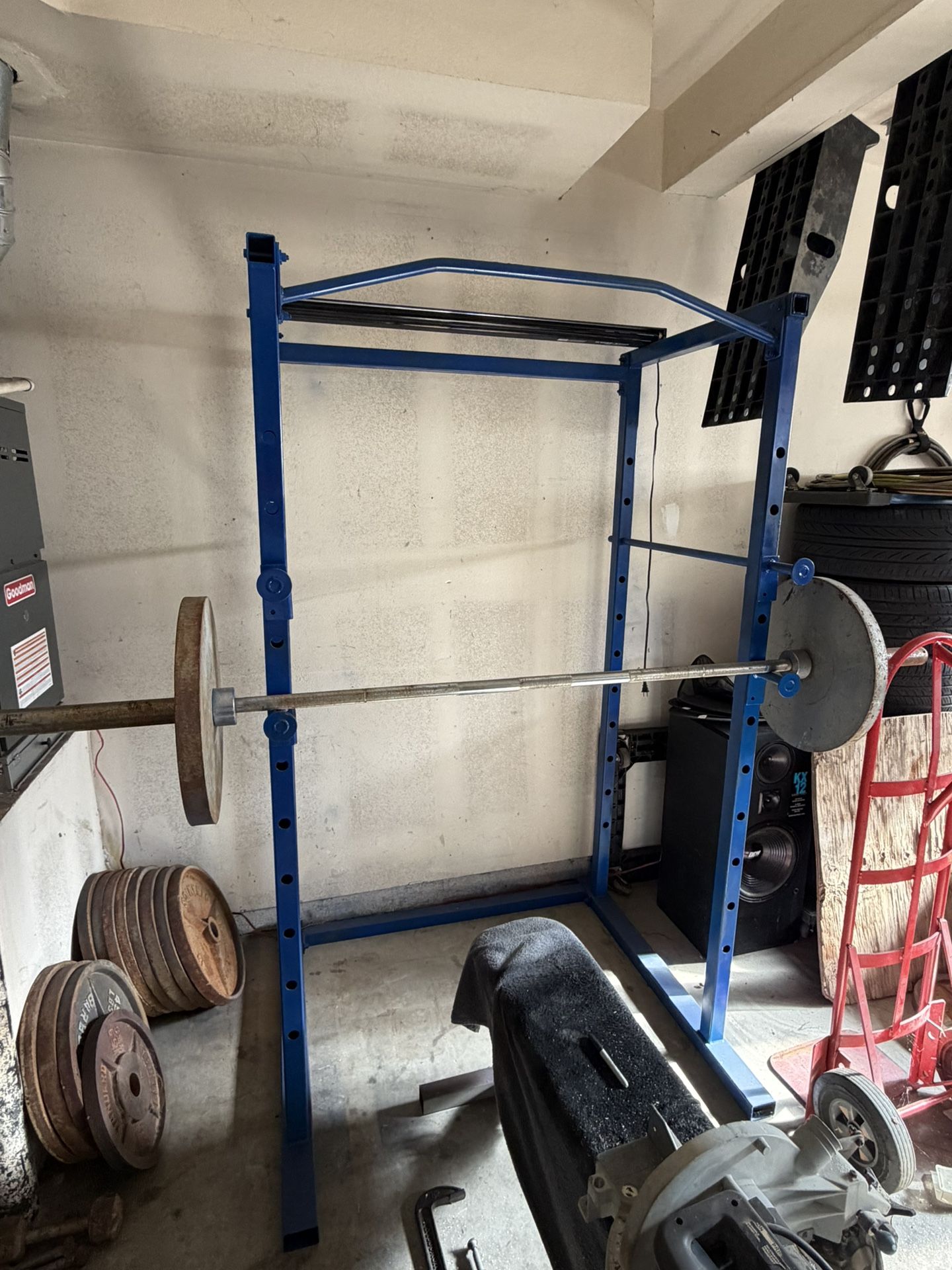 Work Out Rack With Bar And Plates