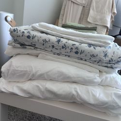 Bed Sheets, Duvet And Pillow Cases, Bath Rug And Towels, Kitchen Dish Towels. 
