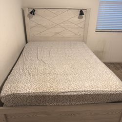 QUEEN SIZE BED FRAME FOR SALE 