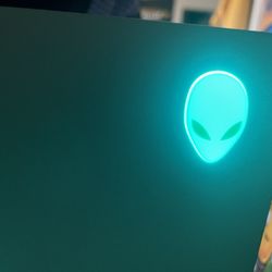 Alienware 15 Flawless Monitor 
