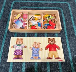 Melissa & Doug Bear Family Dress-Up Puzzle