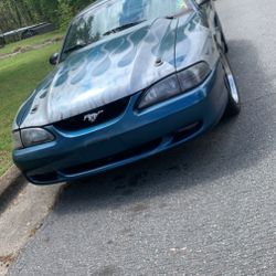 1998 Ford Mustang