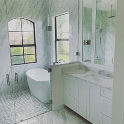 Shaker White Style / Bathroom Vanity 