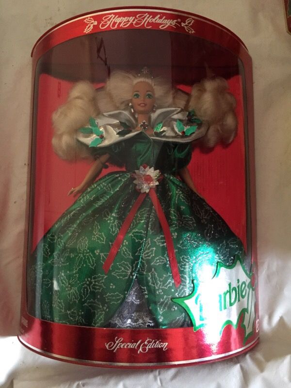 1995 happy Holidays Barbie
