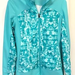 Like New Eddie Bauer Jacket In Size Small 