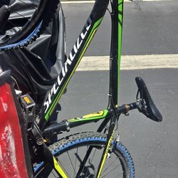 SPECIALIZED HARDROCK MOUNTAIN BIKE