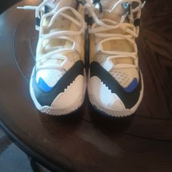 AIR JORDAN WESTBROOK MENS SIZE"9" USED IN EXCELLENT CONDITION 🔥 $75 https://offerup.com/redirect/?o=Ty5CLk8uQ0FTSA== OR CASH APP MUST PICK UP!