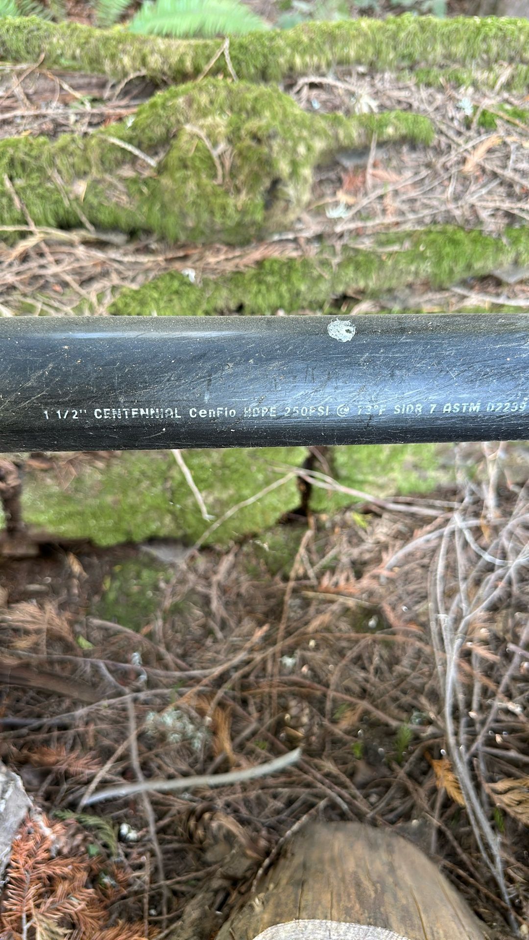50’ of 1.5” HDPE Pipe 250 PSI