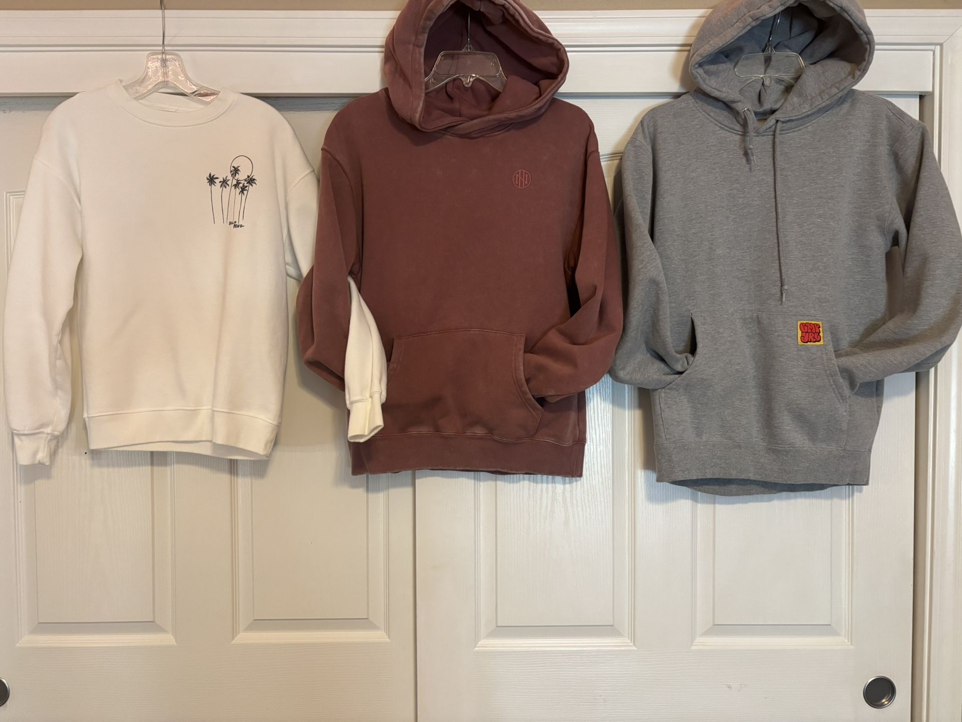 Ladies Sweatshirts All Size Medium