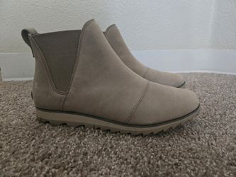 Sorel Chelsea Harlow Rain Boots