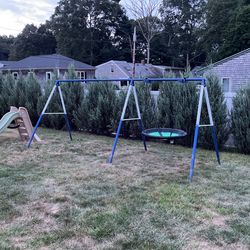 Swing And Play Set