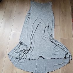 Bryn Walker Women s Scoop Neck Sleeveless Hi Lo Hem T Shirt Dress Gray Size S