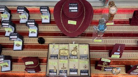 Jewelry jewelry jewelry