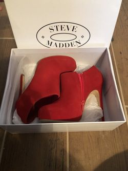 Steve Madden red suede booties
