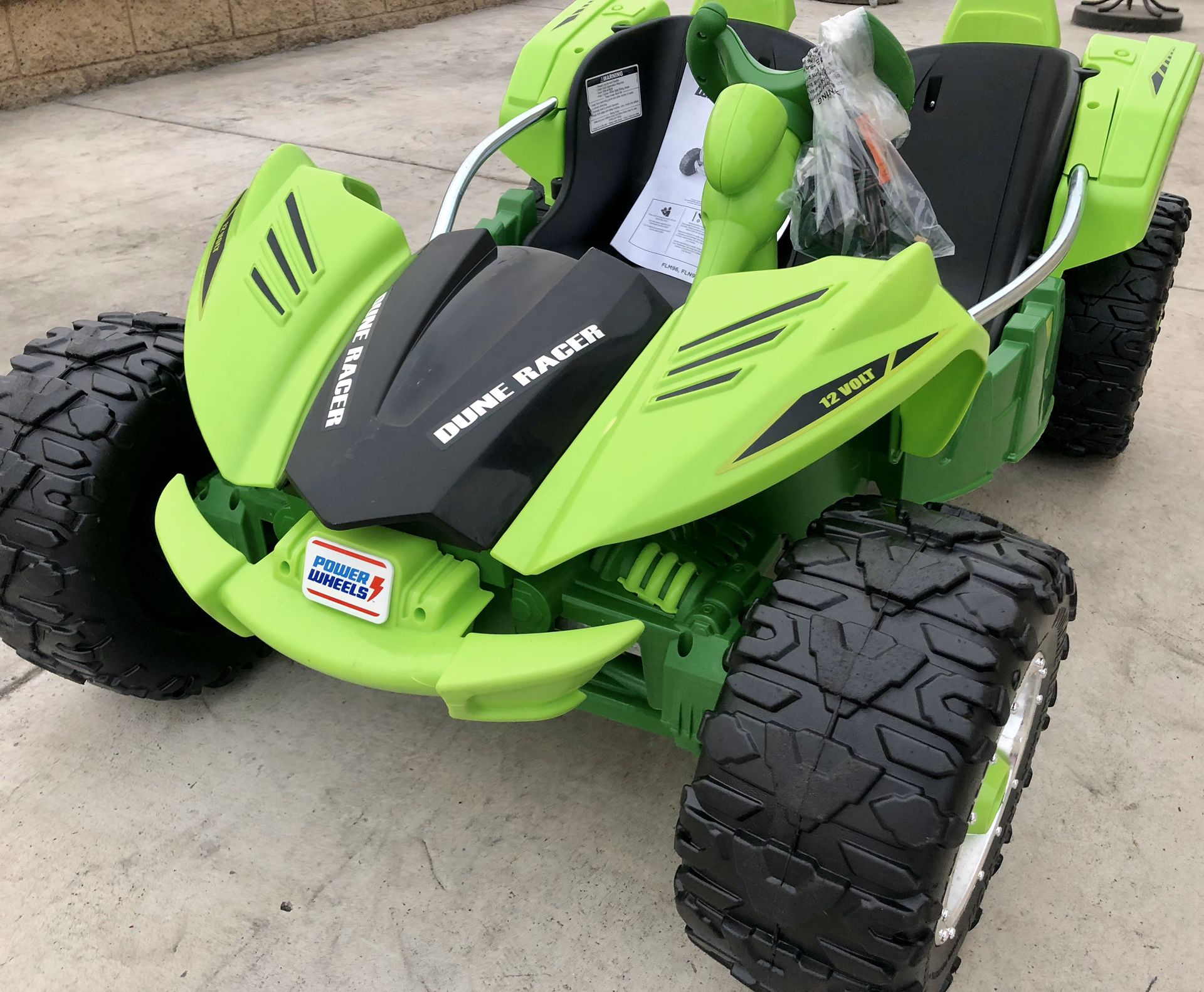 Dune Racer Extreme 12volt electric kids ride on cars power wheels
