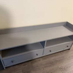  IKEA TV stand