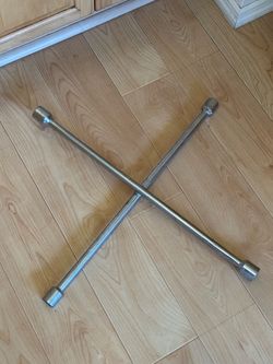 Heavy Duty Tire Iron